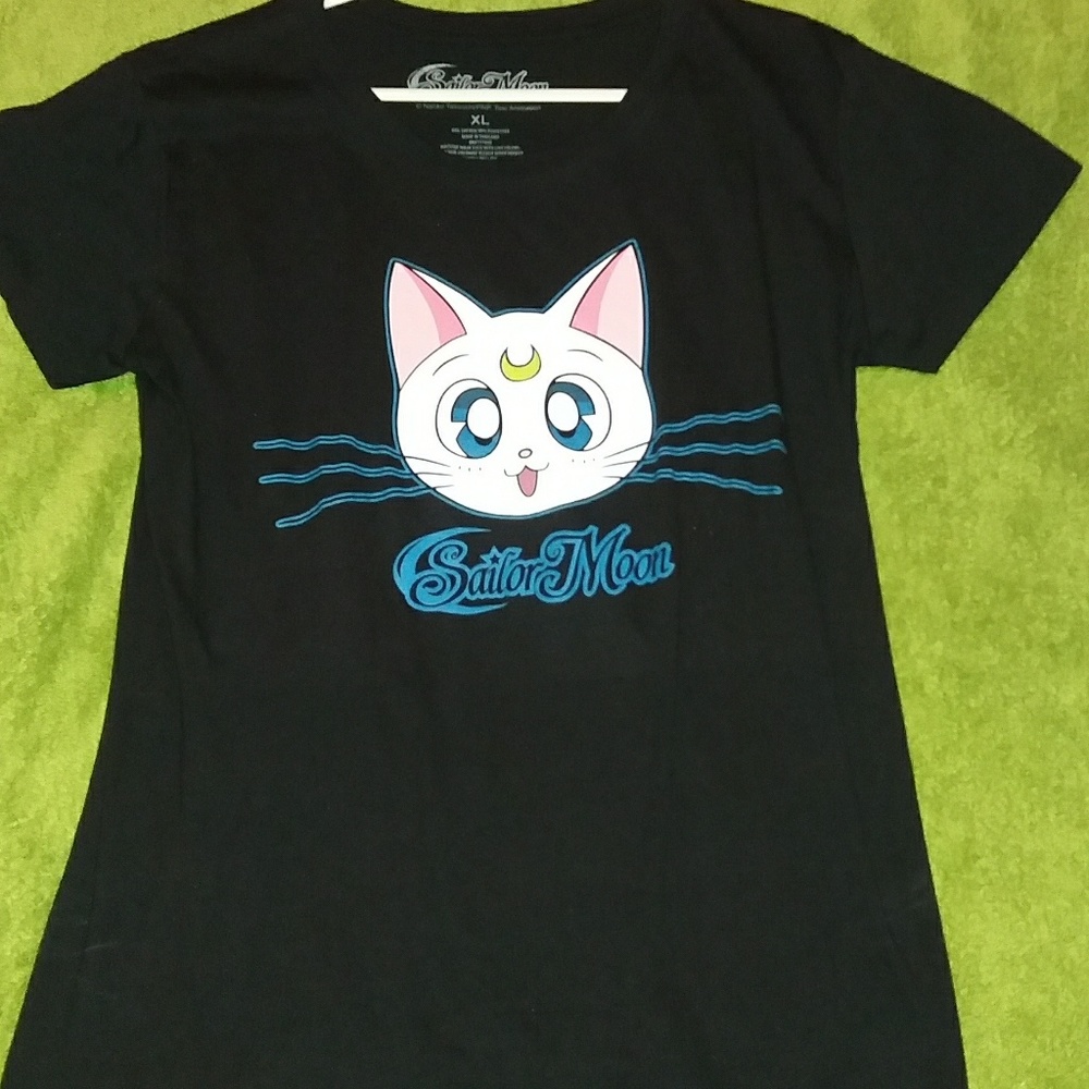 Sailor Moon Artemis Shirt